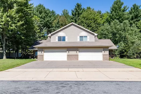 1914-1916 Brook View Ct, Wausau, WI 54403