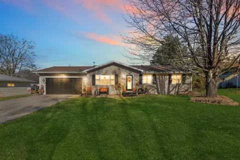 2305 Lawraine St, Marshfield, WI 54449