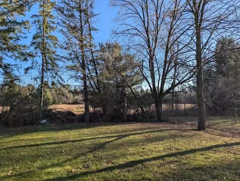 Exterior - 185 Shaw St, Phillips, WI 54555 photo 2 of 5