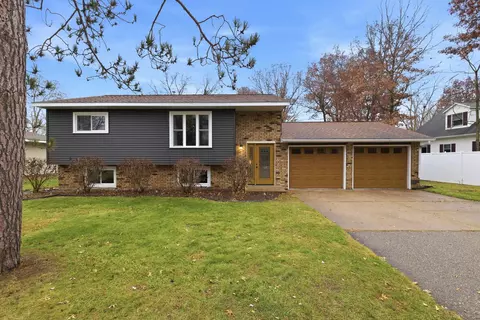 3008 Heffron St, Stevens Point, WI 54481