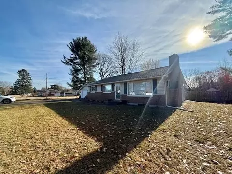 224076 Lakeshore Dr, Wausau, WI 54401
