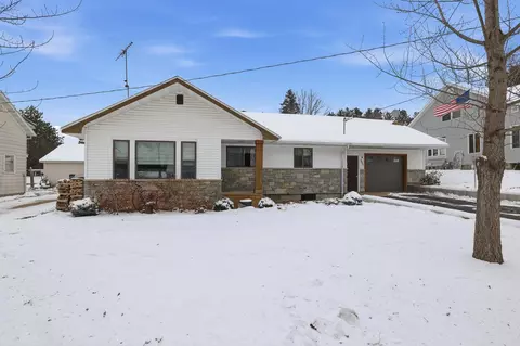 330 First St, Rosholt, WI 54473