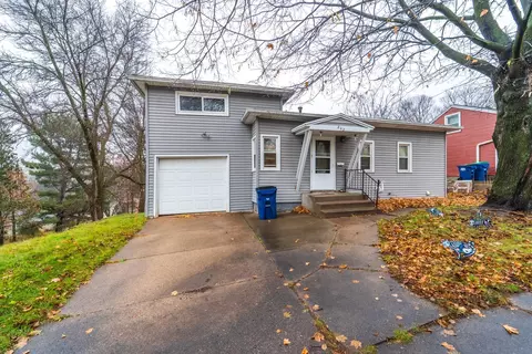 802 Nina Ave, Wausau, WI 54403