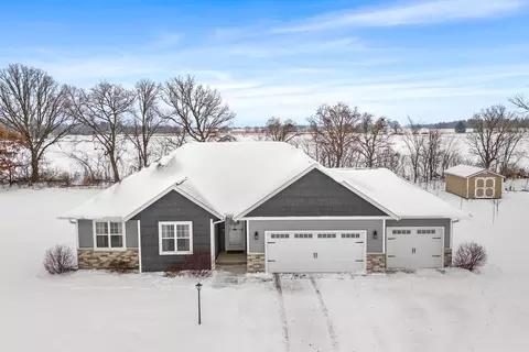 4390 Moreland Rd, Plover, WI 54467