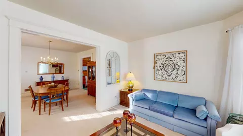 Living - 314 E Blodgett St, Marshfield, WI 54449 photo 2 of 6