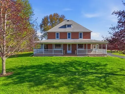 8492 Trout Dr, Marshfield, WI 54449