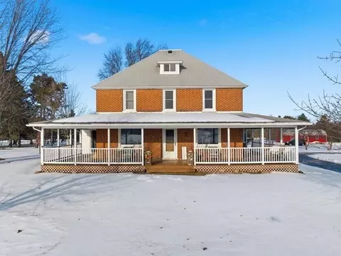 8492 Trout Dr, Marshfield, WI 54449