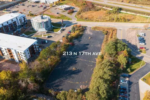 213 N 17th Ave, Wausau, WI 54401