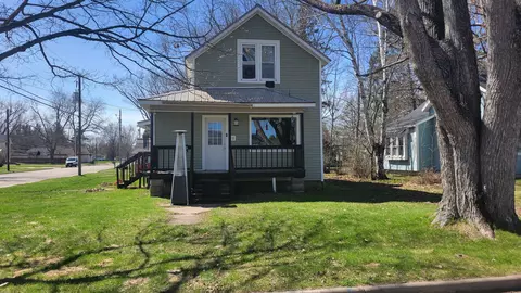 206 10th Ave, Antigo, WI 54409