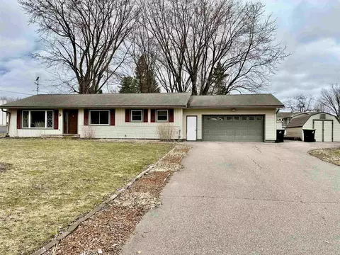 216 Ayers St, Neillsville, WI 54456
