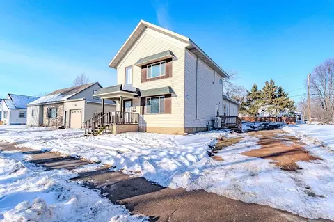1706 E 1st St, Merrill, WI 54452
