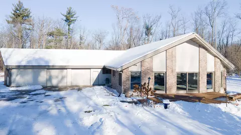3745 Oak Moraine Ct, Stevens Point, WI 54482