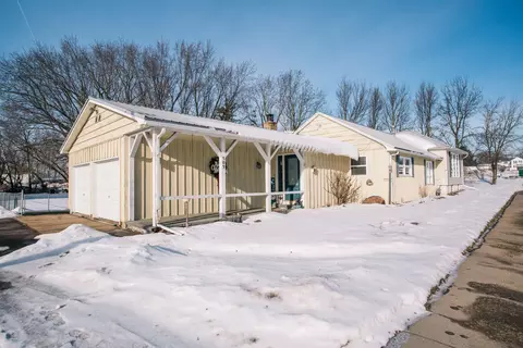 509 S Main St, Greenwood, WI 54437