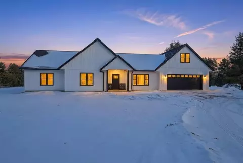 1586 Old Highway 51, Kronenwetter, WI 54455