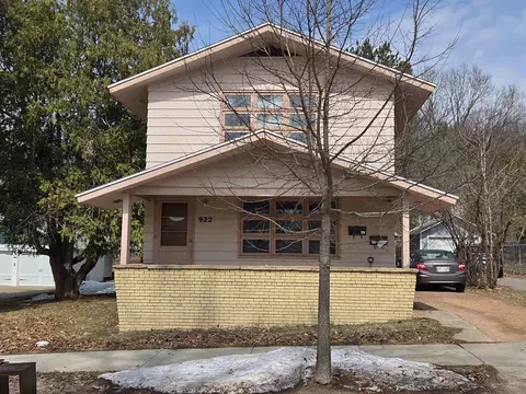 922 Washington St, Wausau, WI 54403