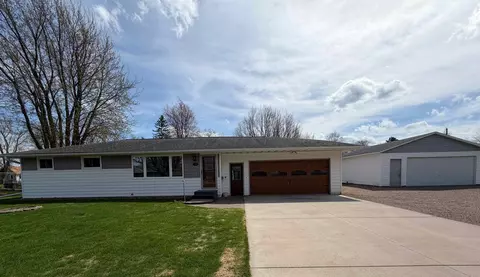 205 W Roberts St, Spencer, WI 54479