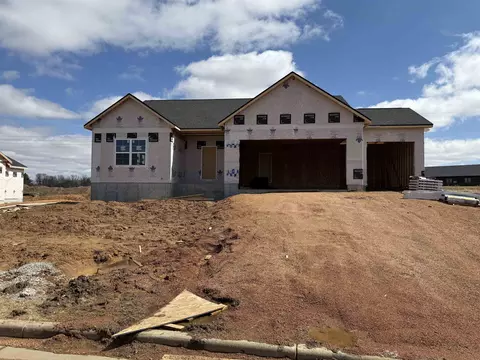 118121 Betty Dr, Stratford, WI 54484