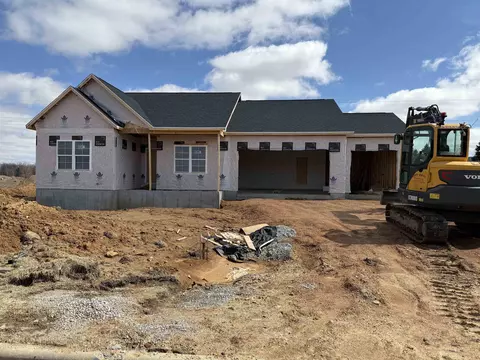 118129 Betty Dr, Stratford, WI 54484