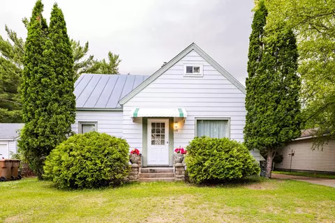 448 Walker St, Stevens Point, WI 54481