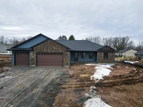 1808 W Andrea St, Marshfield, WI 54449