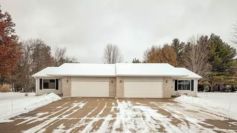 16001602 Dennis Dr, Plover, WI 54467