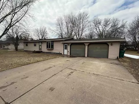 217 N Franklin St, Stetsonville, WI 54480