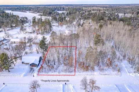 1608 Pineview Ln, Tomahawk, WI 54487 photo 2