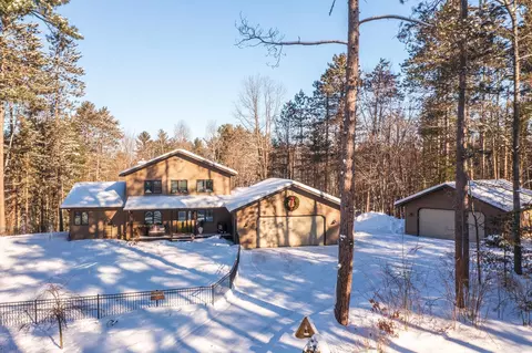 425 Esker Heights Dr, Tomahawk, WI 54487