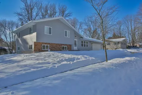 703 Lawrence Ave, Rothschild, WI 54474