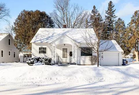 912 N 2nd Ave, Wausau, WI 54401