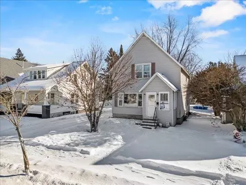 605 S Vine Ave, Marshfield, WI 54449