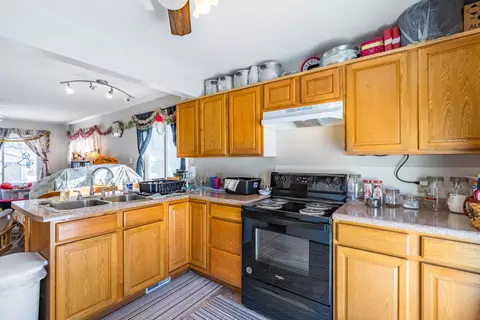 Kitchen - 508 Junior Ave, Schofield, WI 54476 photo 4 of 7