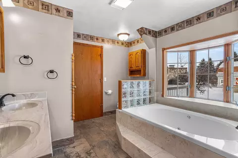 Bath - 2909 W Mann St, Marshfield, WI 54449 photo 1 of 3