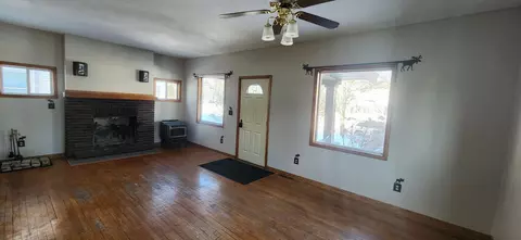Living - 1007 E Fourth St, Merrill, WI 54452 photo 2 of 5