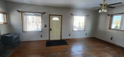 Living - 1007 E Fourth St, Merrill, WI 54452 photo 3 of 5
