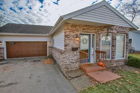 1223 Jackson St, Wausau, WI 54403