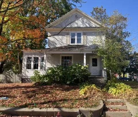 640 S 6th Ave, Wausau, WI 54401