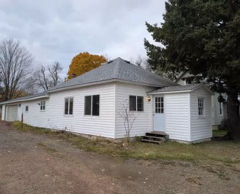 111 N Fifth St, Abbotsford, WI 54405