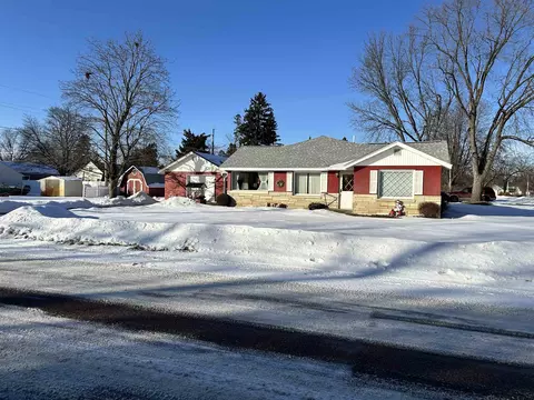 1641 Saratoga St, Wisconsin Rapids, WI 54494