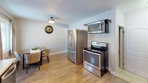 Kitchen - 2001 S Maple Ave, Marshfield, WI 54449 photo 3 of 3