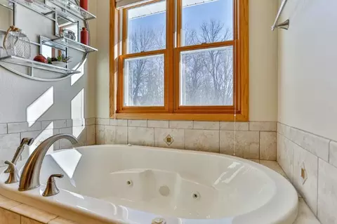 Bath - 224303 Arrowhead Trl, Ringle, WI 54471 photo 3 of 6