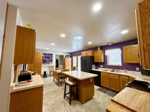 Kitchen - 418 Green Tree Dr, Prentice, WI 54556 photo 3 of 3