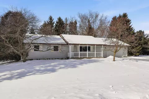 1051 Custer Sq, Stevens Point, WI 54482
