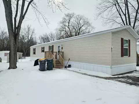 1213 N Peach Ave, Marshfield, WI 54449