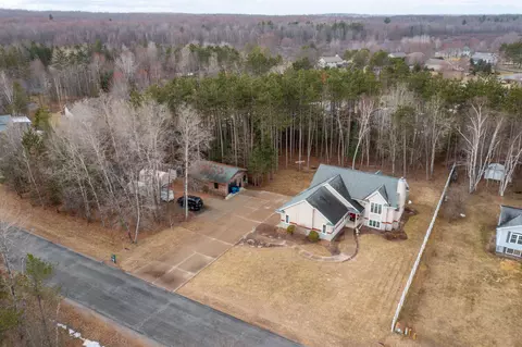 1955 Terrebonne Dr, Kronenwetter, WI 54455