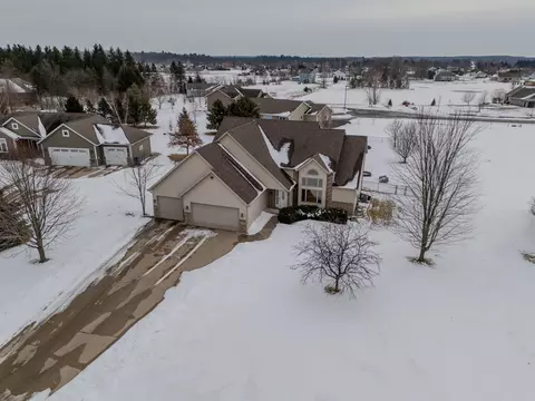 2357 Burton Ave, Kronenwetter, WI 54455
