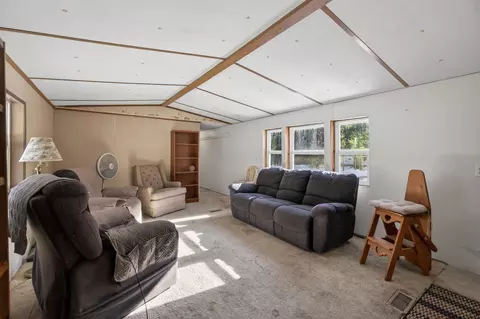 Living - 3015 Pine Ln, Wisconsin Rapids, WI 54495 photo 3 of 3