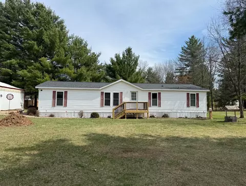 2116 Maple St, Friendship, WI 53934