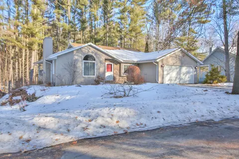 4522 Forest Valley Rd, Wausau, WI 54403