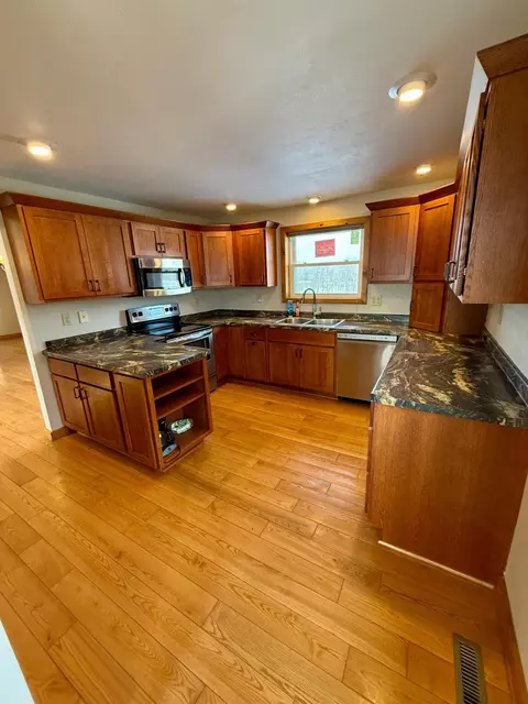 Kitchen - w18960 Emma Street, Aniwa, WI 54408 photo 1 of 4